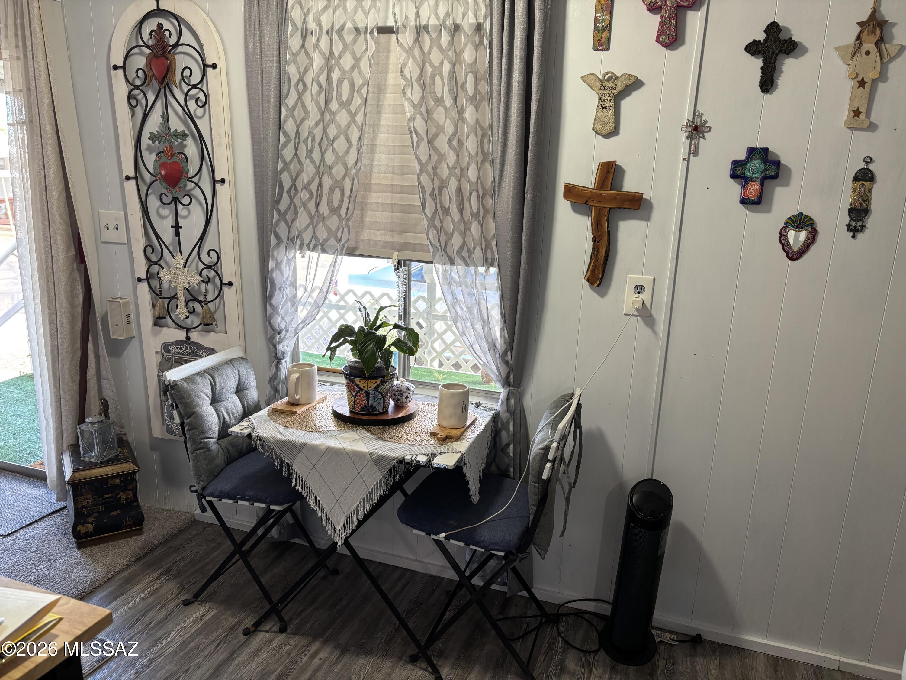 4315 North Flowing Wells Road, Unit 59 Tucson, AZ 85705 - Photo 15 of 23 Breakfast Nook