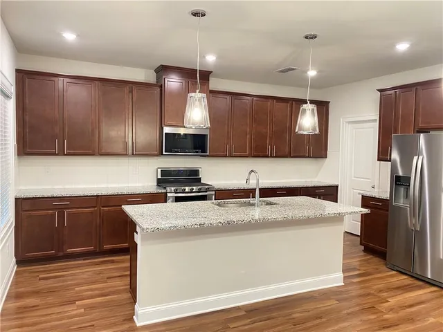 $2,800 | 3290 Summerpoint Crossing, Cumming, GA 30028