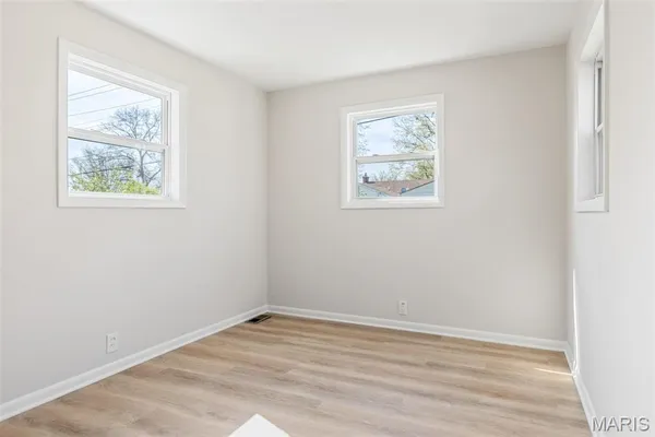 $349,900 | 8034 Appleton Drive, University City, MO 63130