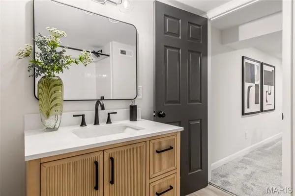 $349,900 | 8034 Appleton Drive, University City, MO 63130