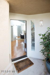 697 Lariate Lane, Unit A Simi Valley, CA 93065 - Photo 4 of 17 a view of livingroom with window