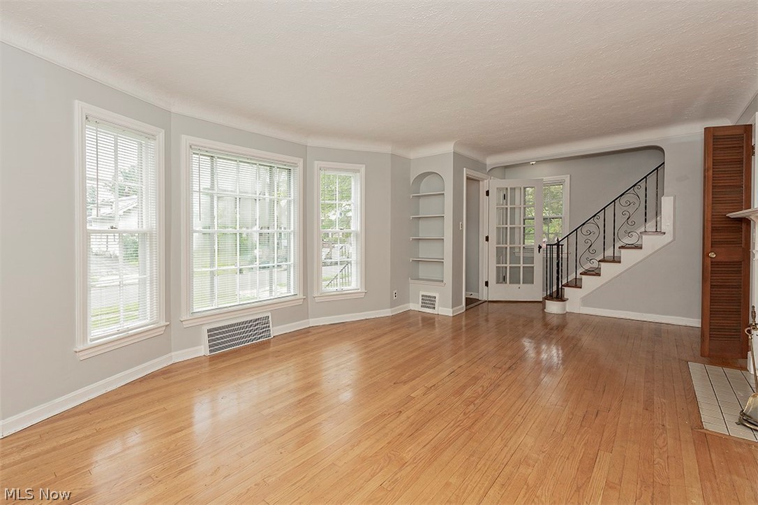 4021 Rosemond Road Cleveland Heights, OH 44121 - Photo 11 of 34