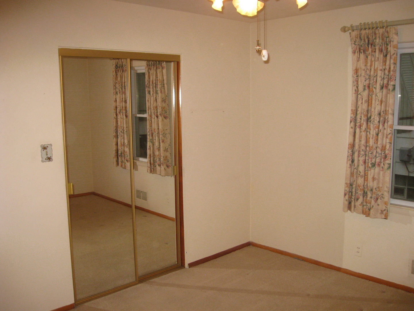 517 North Reed Street Joliet, IL 60435 - Photo 14 of 17