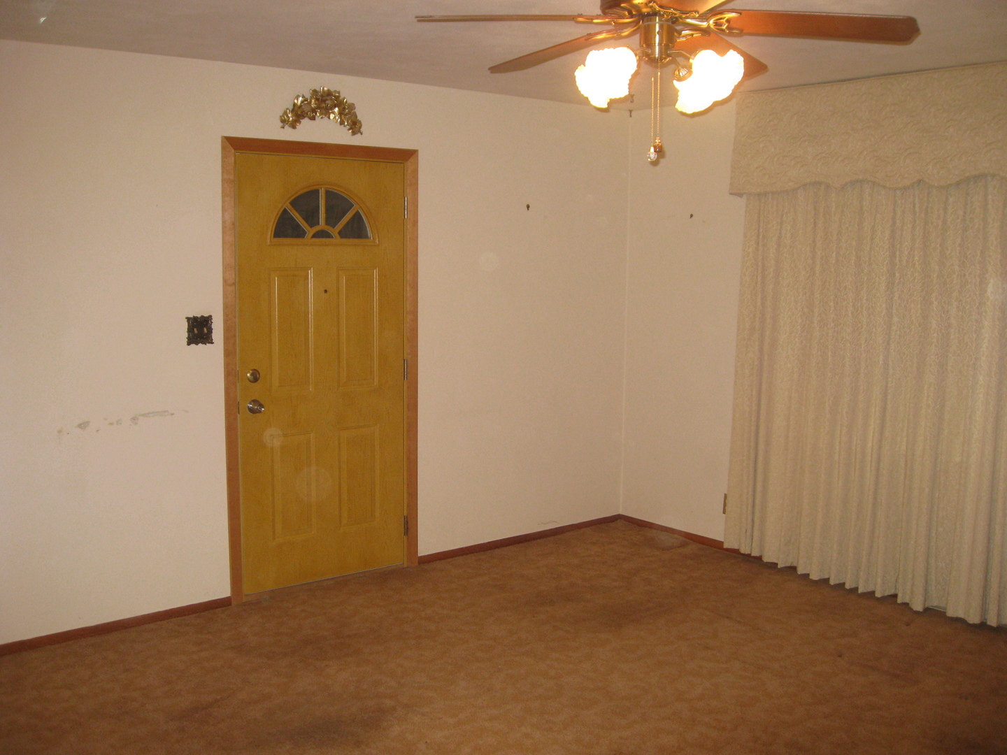 517 North Reed Street Joliet, IL 60435 - Photo 6 of 17