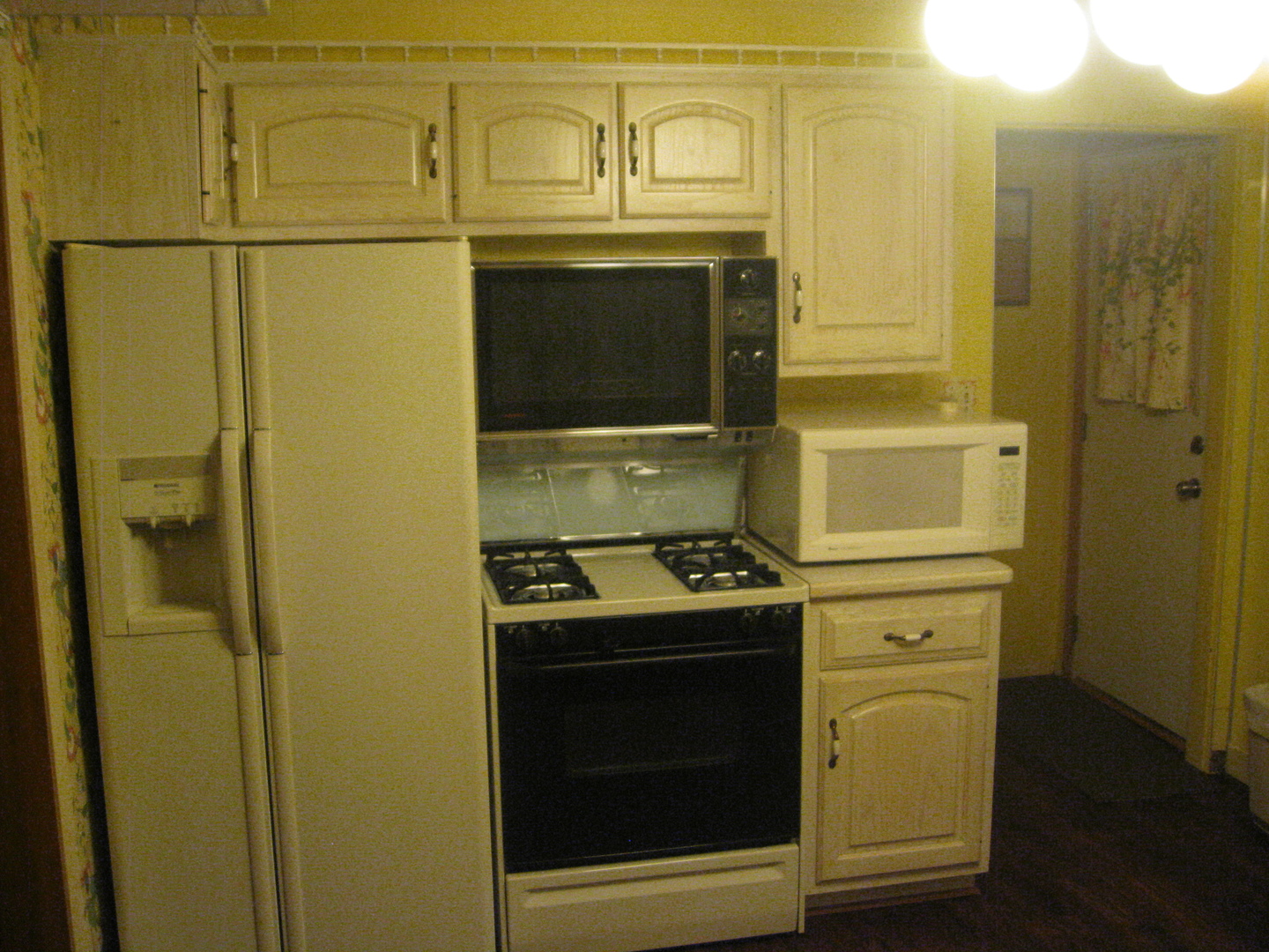 517 North Reed Street Joliet, IL 60435 - Photo 8 of 17