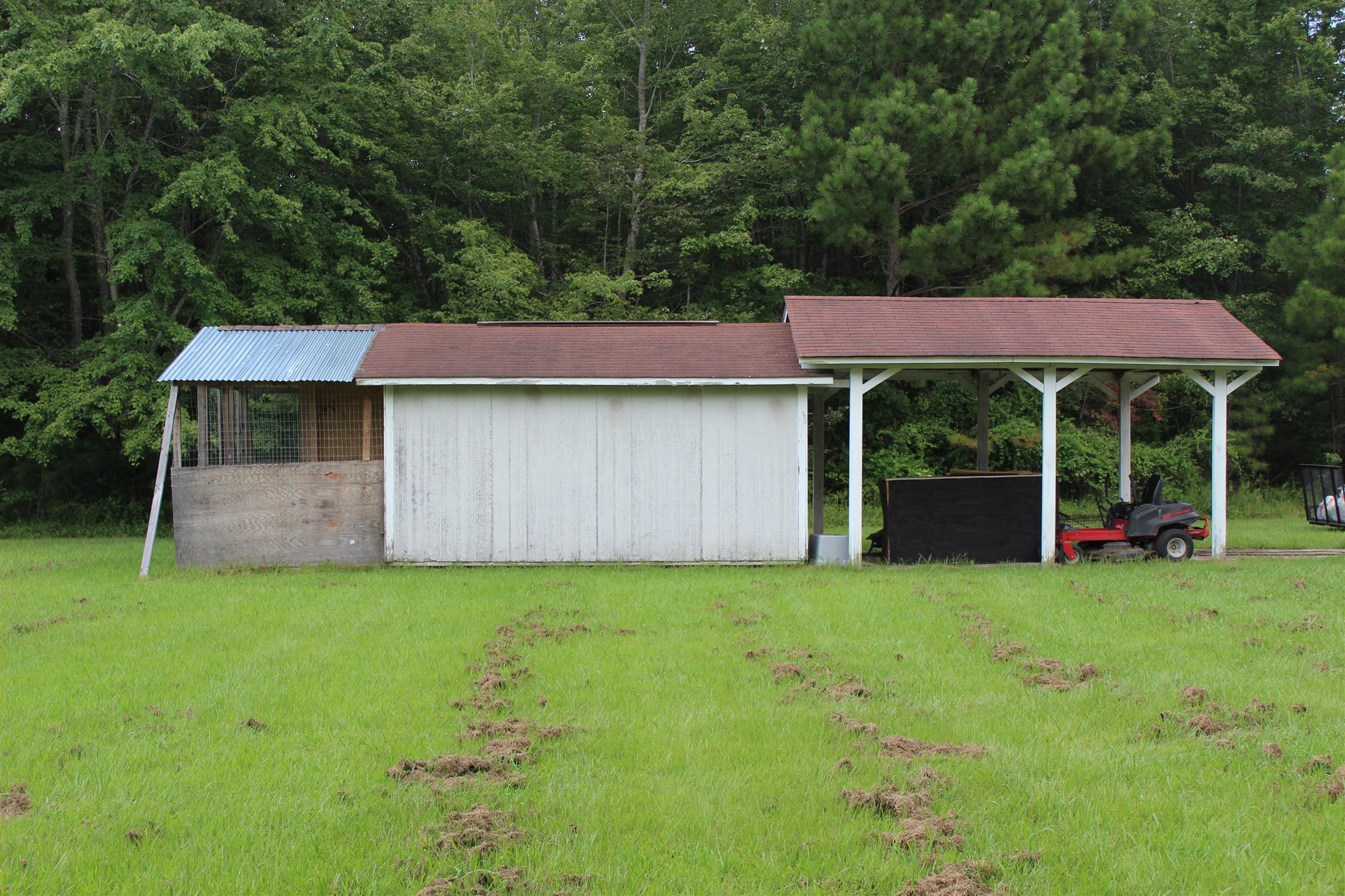2676 Wayside Road Manchester, TN 37355 - Photo 14 of 16 a view of a house with a yard