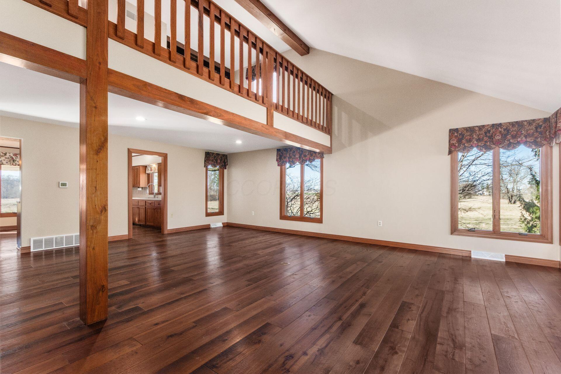 4784 Baker Road Delaware, OH 43015 - Photo 7 of 47 Living Room