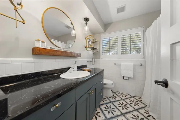 $825,000 | 127 Oakwood Drive, Largo, FL 33770