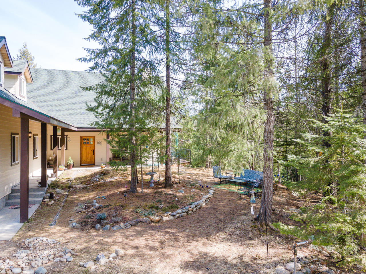 762 Geenen Road Cocolalla, ID 83813 - Photo 3 of 42 5-Front Yard