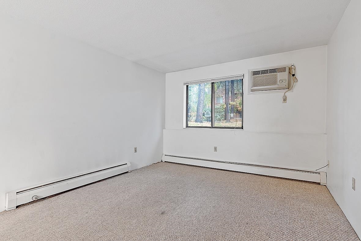 1265 Bodwell Road, Unit 5 Manchester, NH 03109 - Photo 5 of 13