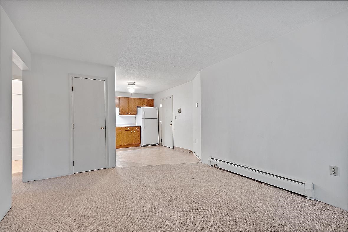 1265 Bodwell Road, Unit 5 Manchester, NH 03109 - Photo 6 of 13