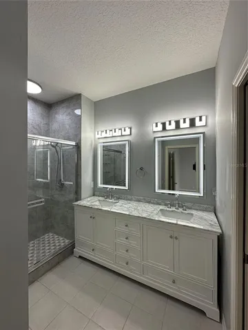 $525,000 | 2900 West Azeele Street, Unit H, Tampa, FL 33609