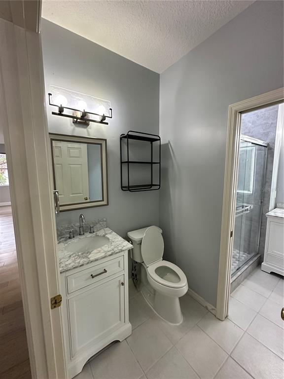 2900 West Azeele Street, Unit H Tampa, FL 33609 - Photo 17 of 34