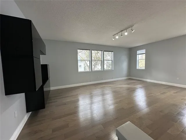 $525,000 | 2900 West Azeele Street, Unit H, Tampa, FL 33609