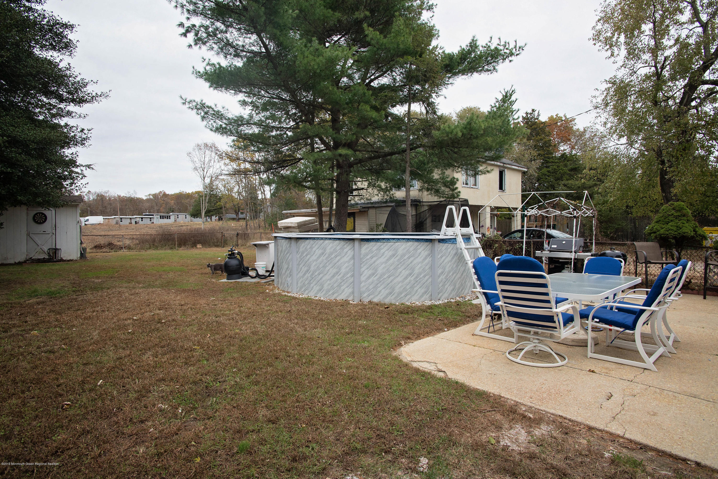 809 Ridge Avenue Lakewood, NJ 08701 - Photo 9 of 15 _RMJ1811 backyard