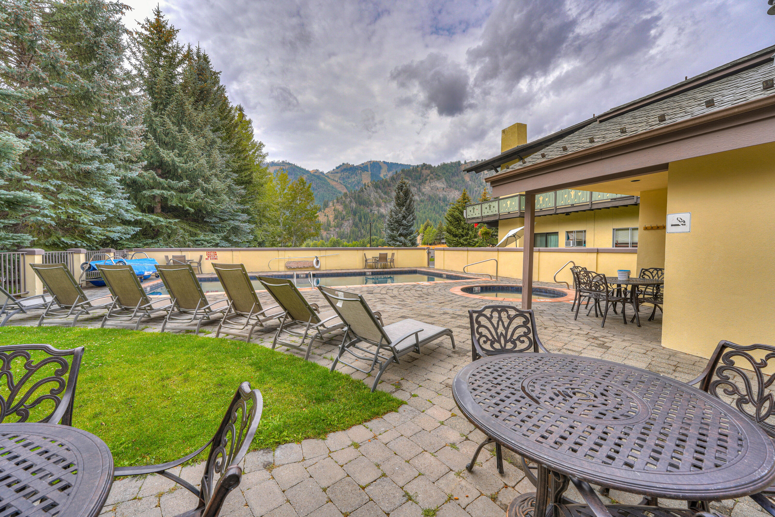 351 2nd Avenue South, Unit 506 Ketchum, ID 83340 - Photo 12 of 13 506 Christophe-29