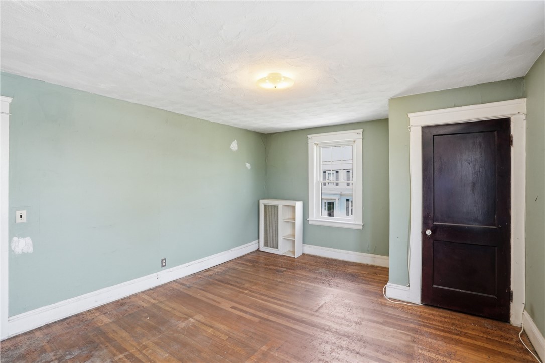 25 Talbot Manor Cranston, RI 02905 - Photo 24 of 42