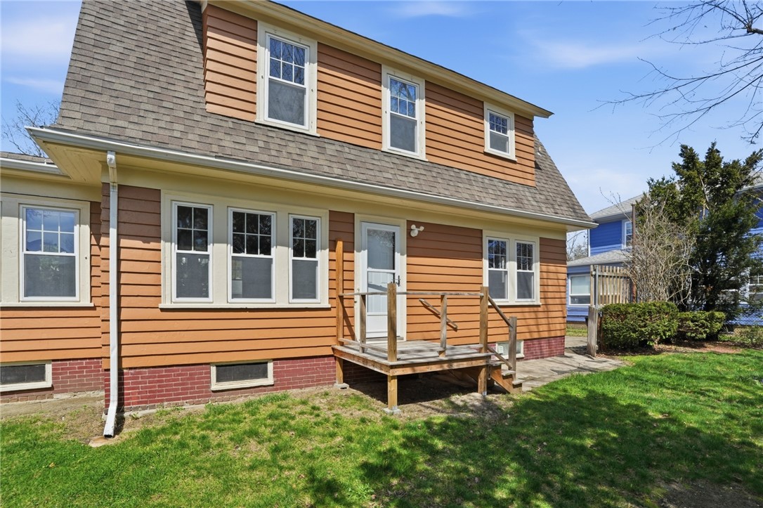 25 Talbot Manor Cranston, RI 02905 - Photo 34 of 42
