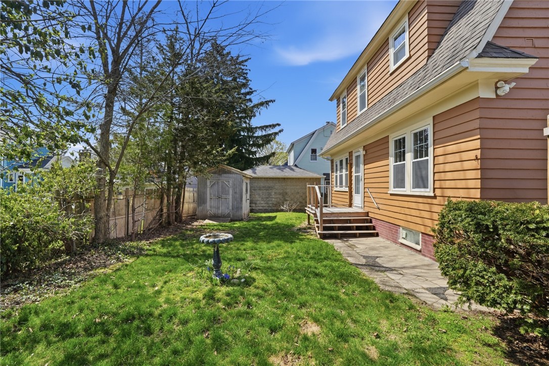 25 Talbot Manor Cranston, RI 02905 - Photo 37 of 42