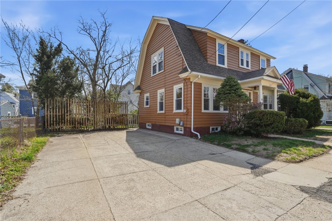 25 Talbot Manor Cranston, RI 02905 - Photo 39 of 42