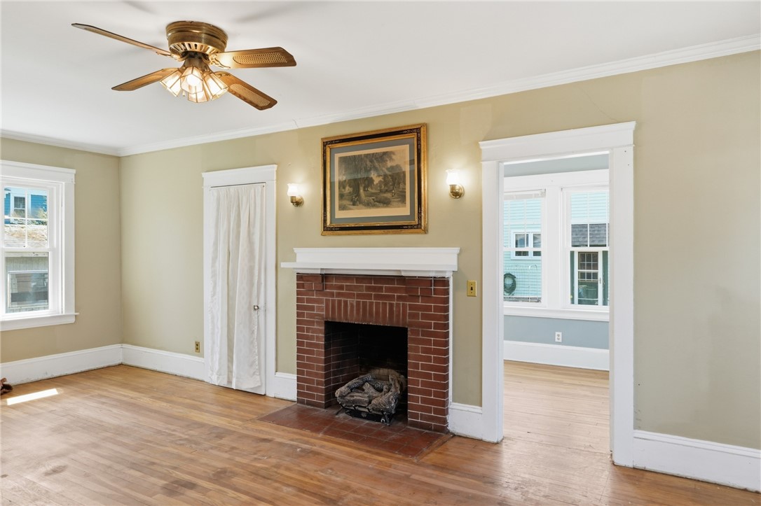 25 Talbot Manor Cranston, RI 02905 - Photo 6 of 42