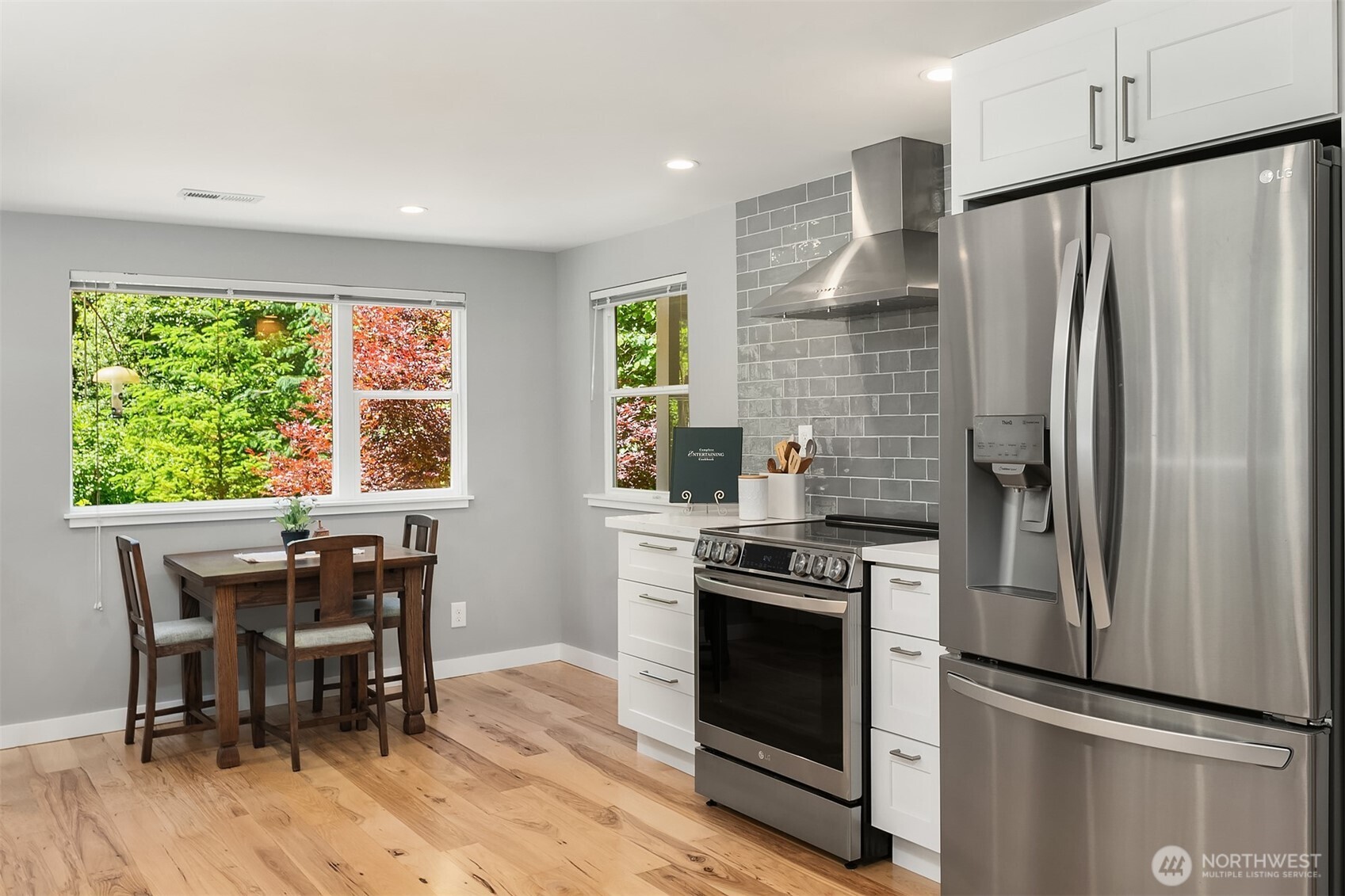 11323 East Riverside Drive Bothell, WA 98011 - Photo 13 of 40