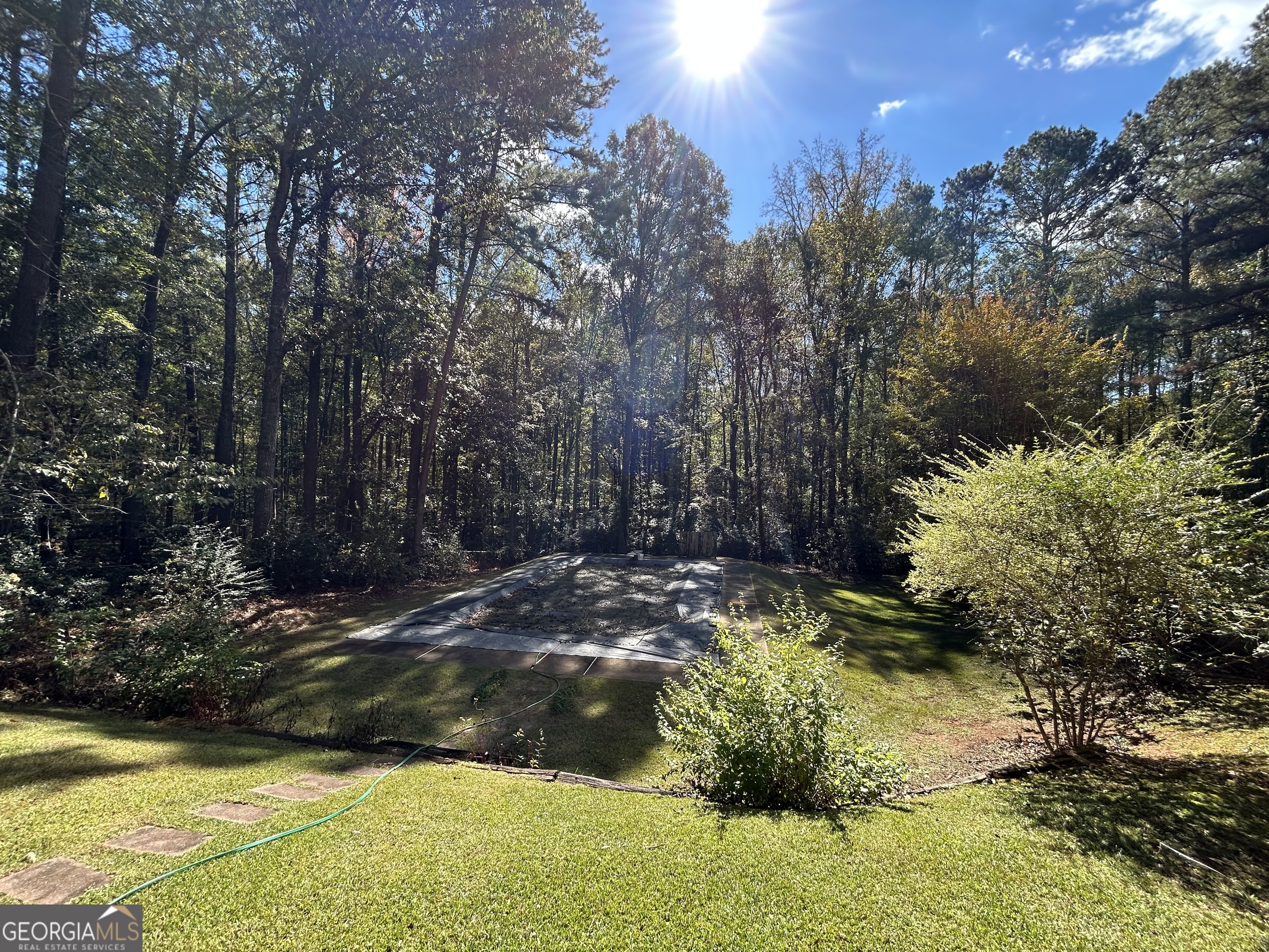104 Spring Valley Drive LaGrange, GA 30240 - Photo 14 of 55 a view of a yard