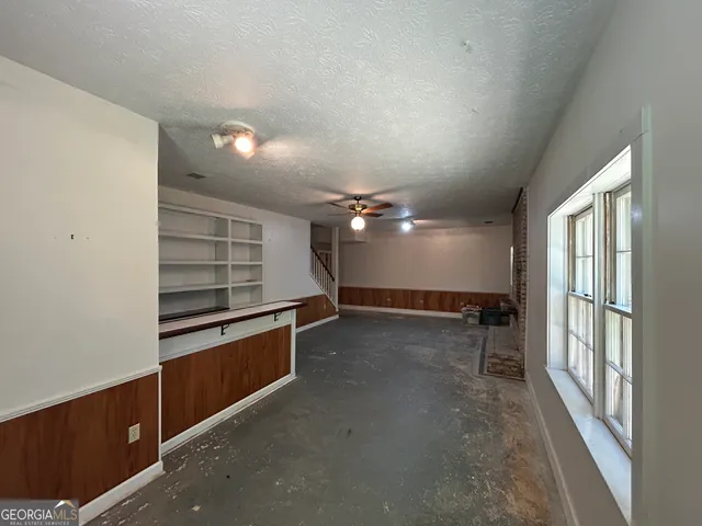 $285,000 | 104 Spring Valley Drive, LaGrange, GA 30240