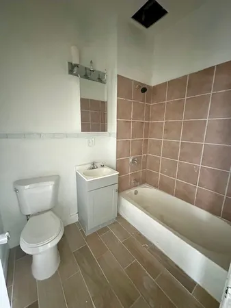 $575,000 | 4035-37 West Harrison Street, Chicago, IL 60624