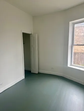 $575,000 | 4035-37 West Harrison Street, Chicago, IL 60624