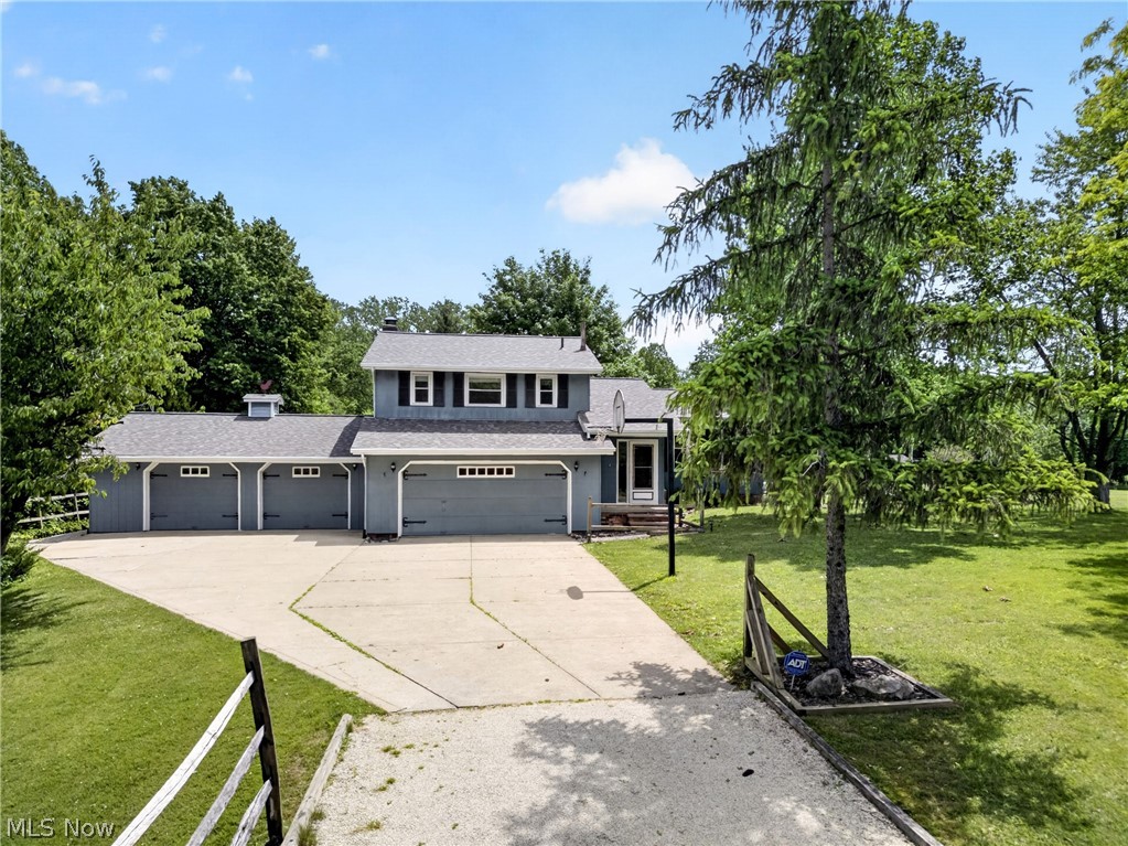 5329 Lance Road Medina, OH 44256 - Photo 1 of 47