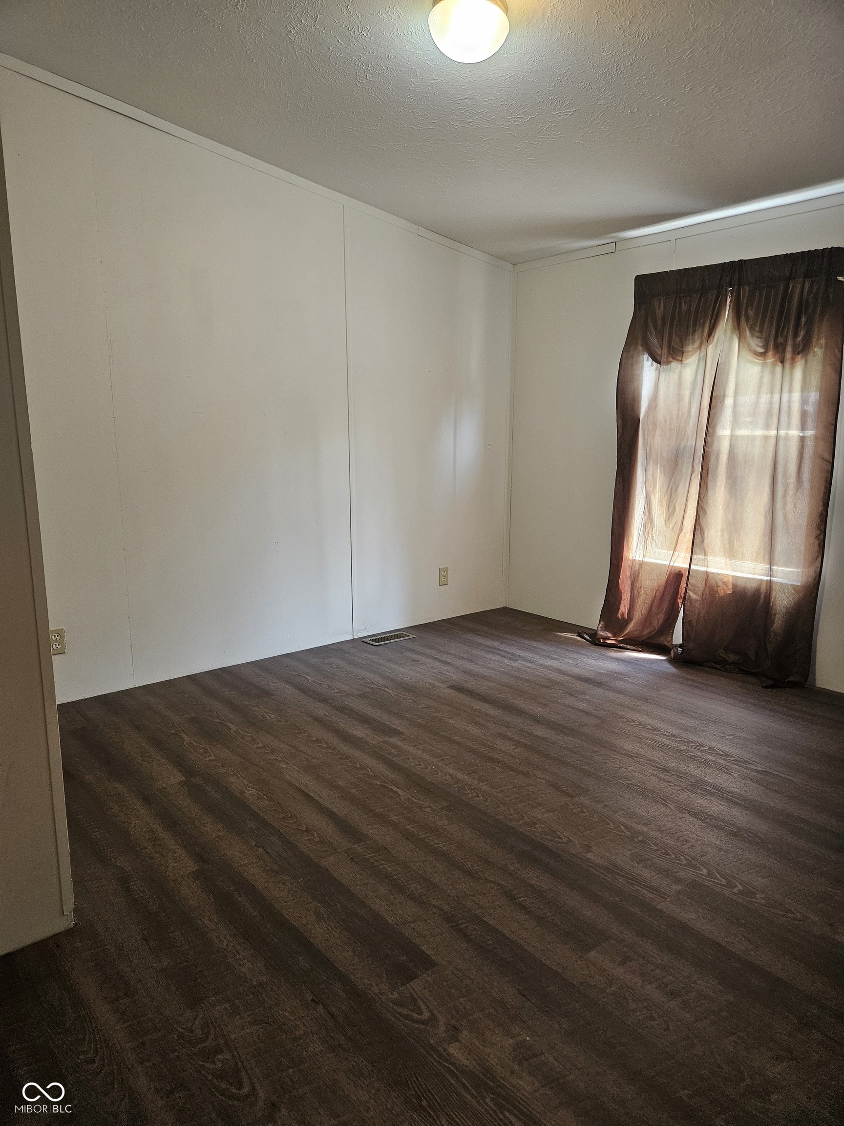 3202 West Country Club Road Connersville, IN 47331 - Photo 10 of 11 Gallery Image 10