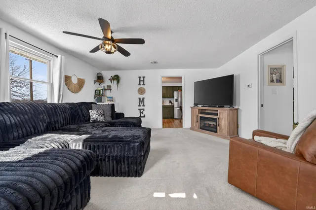 $359,900 | 9810 County Road 400 South, Upland, IN 46989