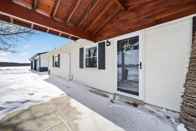 $359,900 | 9810 County Road 400 South, Upland, IN 46989