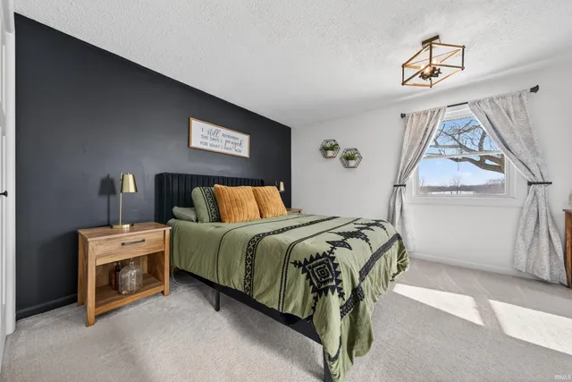 $359,900 | 9810 County Road 400 South, Upland, IN 46989