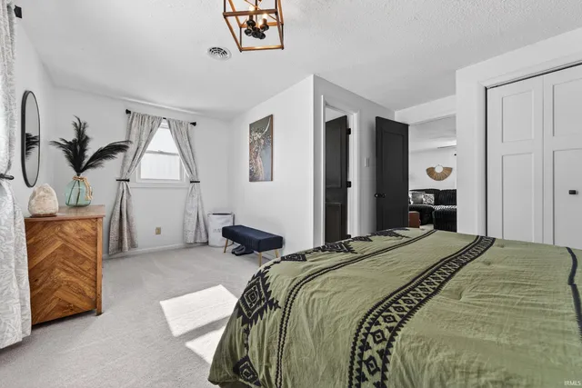 $359,900 | 9810 County Road 400 South, Upland, IN 46989