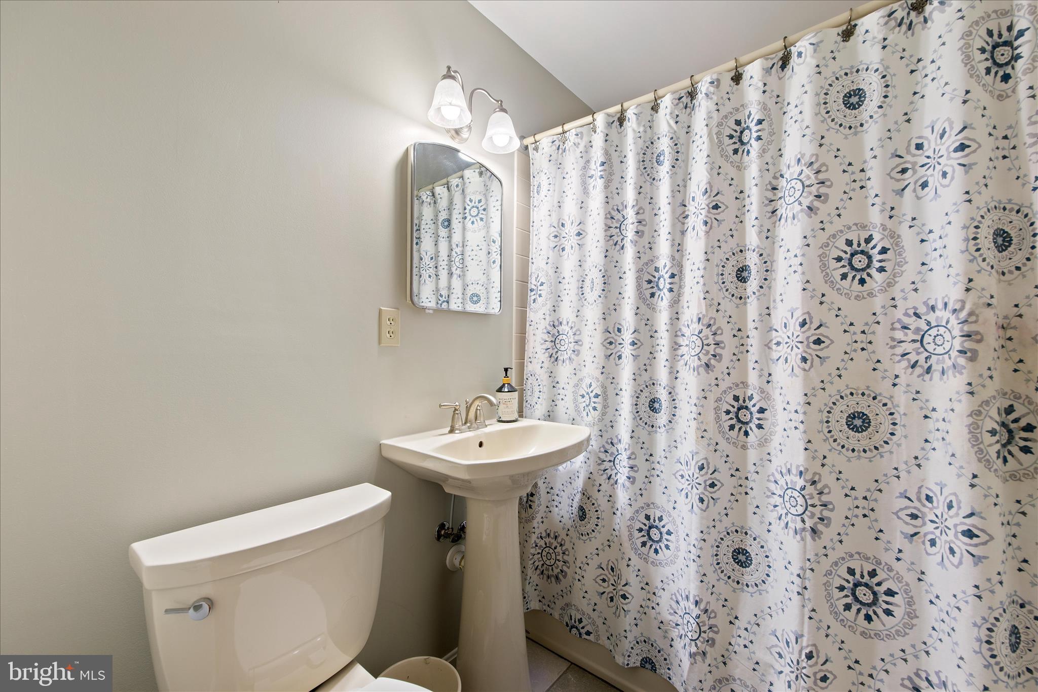 1576 St Margarets Road Annapolis, MD 21409 - Photo 16 of 44