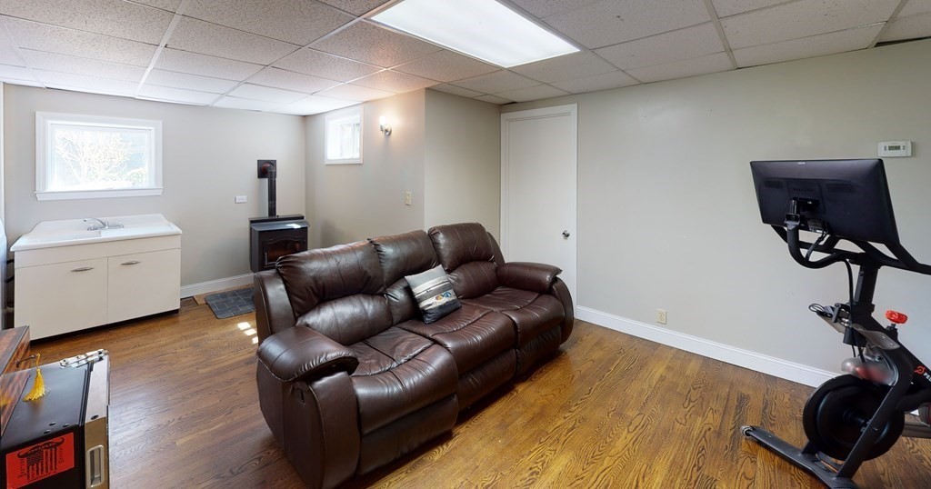 34 Beacon Street Boston, MA 02136 - Photo 23 of 29