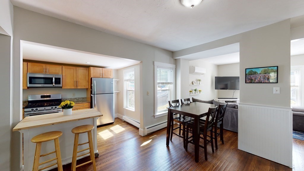 34 Beacon Street Boston, MA 02136 - Photo 9 of 29