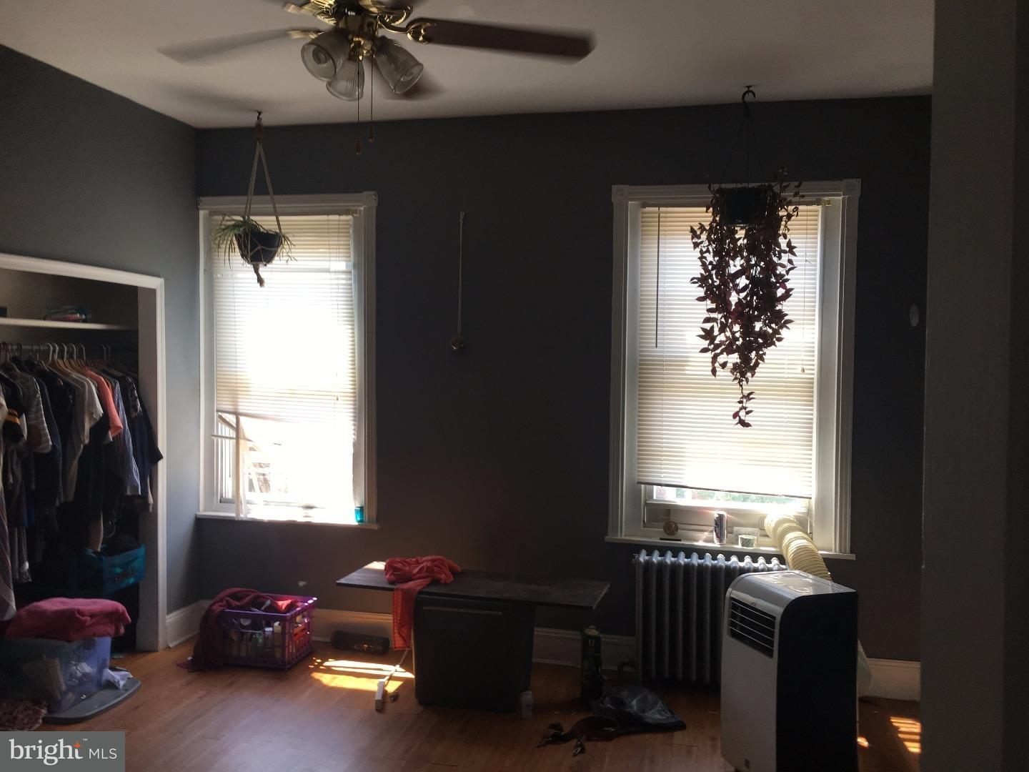 421 Tasker Street Philadelphia, PA 19148 - Photo 13 of 14 Bedroom