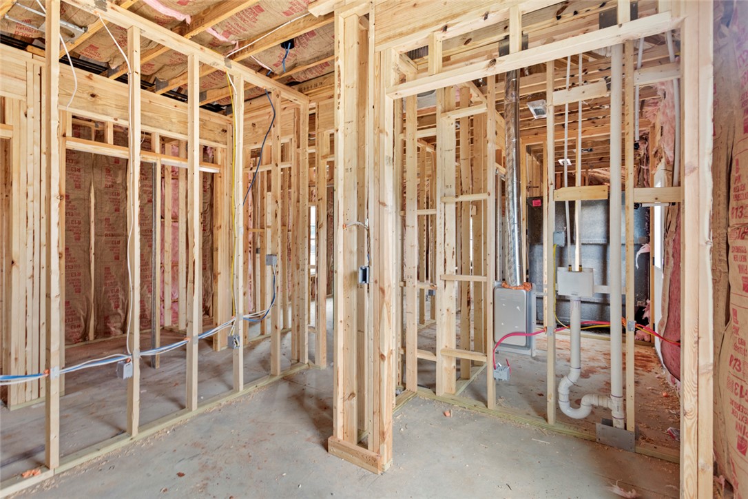 115 Riley Street Westminster, SC 29693 - Photo 17 of 31