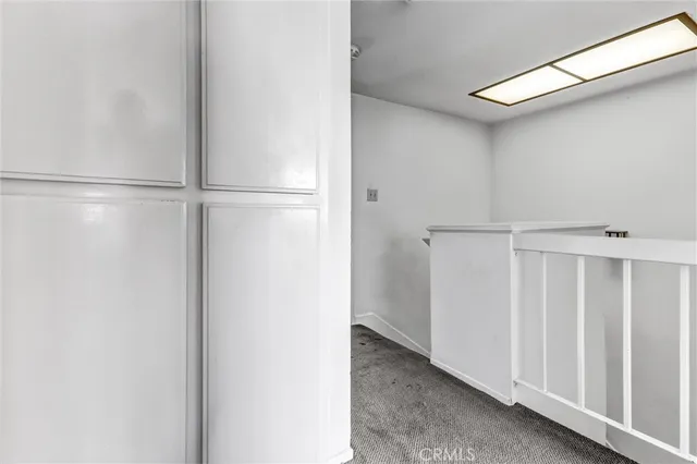 $689,000 | 21821 Burbank Boulevard, Unit 145, Woodland Hills, CA 91367