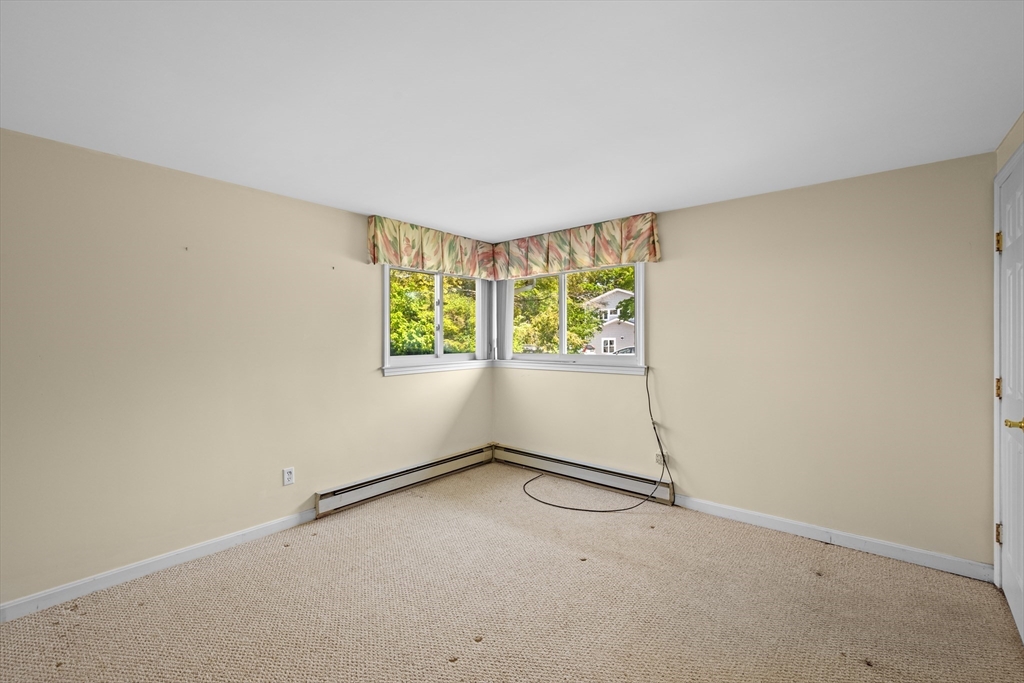 64 Amherst Road Beverly, MA 01915 - Photo 18 of 36