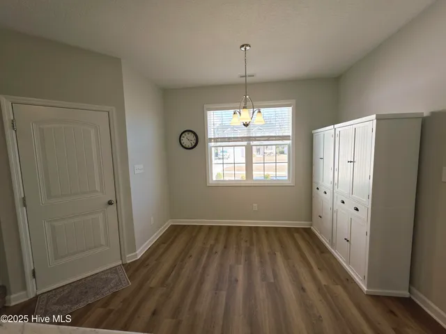 $1,975 | 1106 Carteret Mnr Drive, Jacksonville, NC 28546