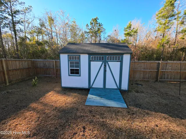 $1,975 | 1106 Carteret Mnr Drive, Jacksonville, NC 28546
