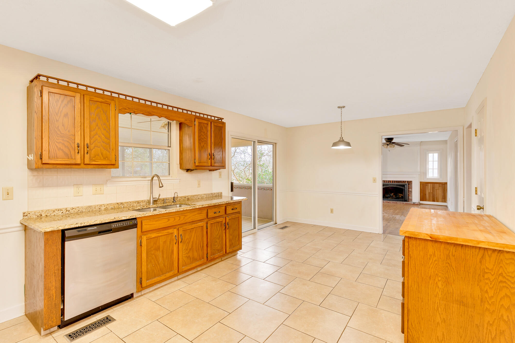 6 Stacey Circle Signal Mountain, TN 37377 - Photo 13 of 46 6-Stacey-Cir-MLS-Photos-16