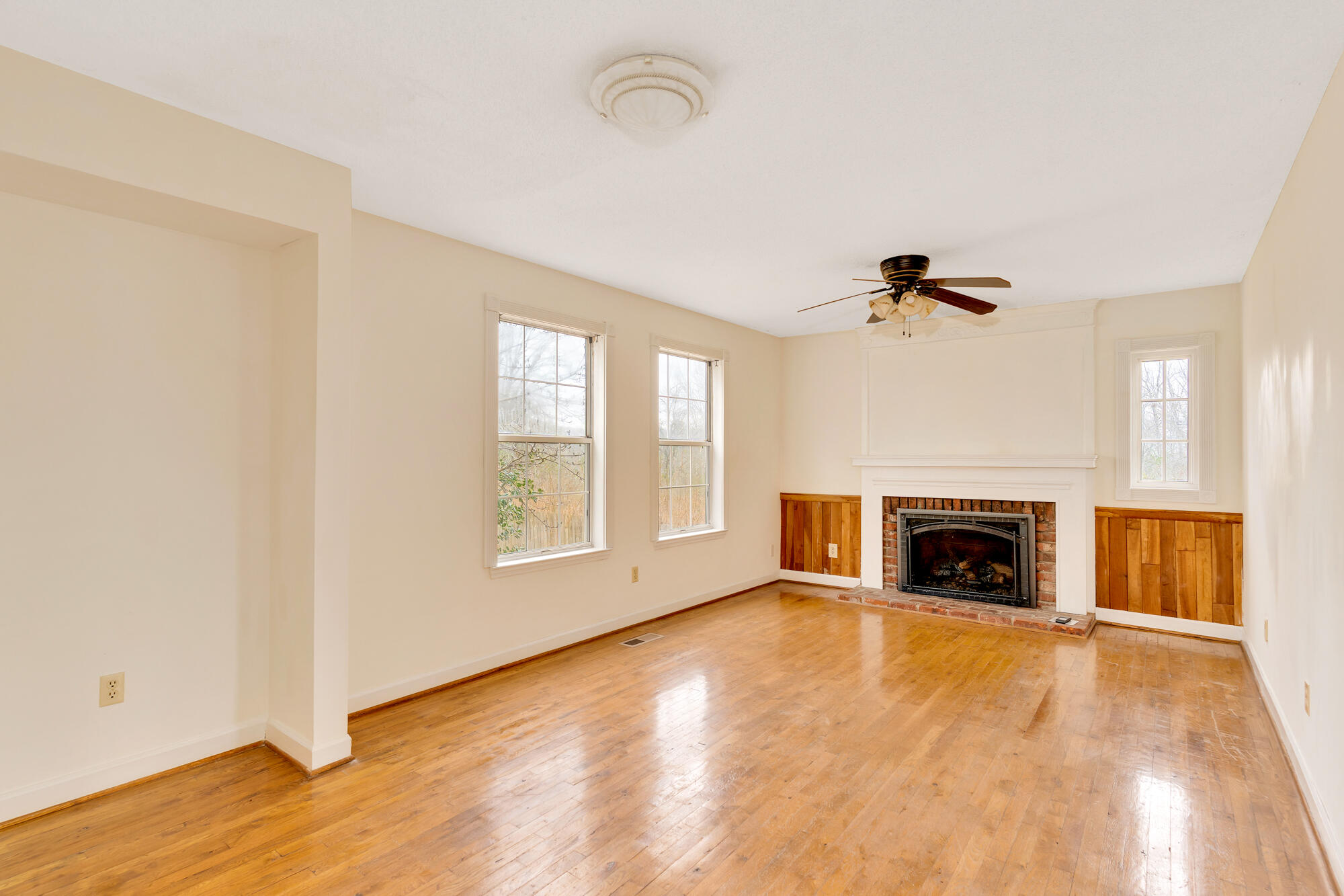 6 Stacey Circle Signal Mountain, TN 37377 - Photo 20 of 46 6-Stacey-Cir-MLS-Photos-18