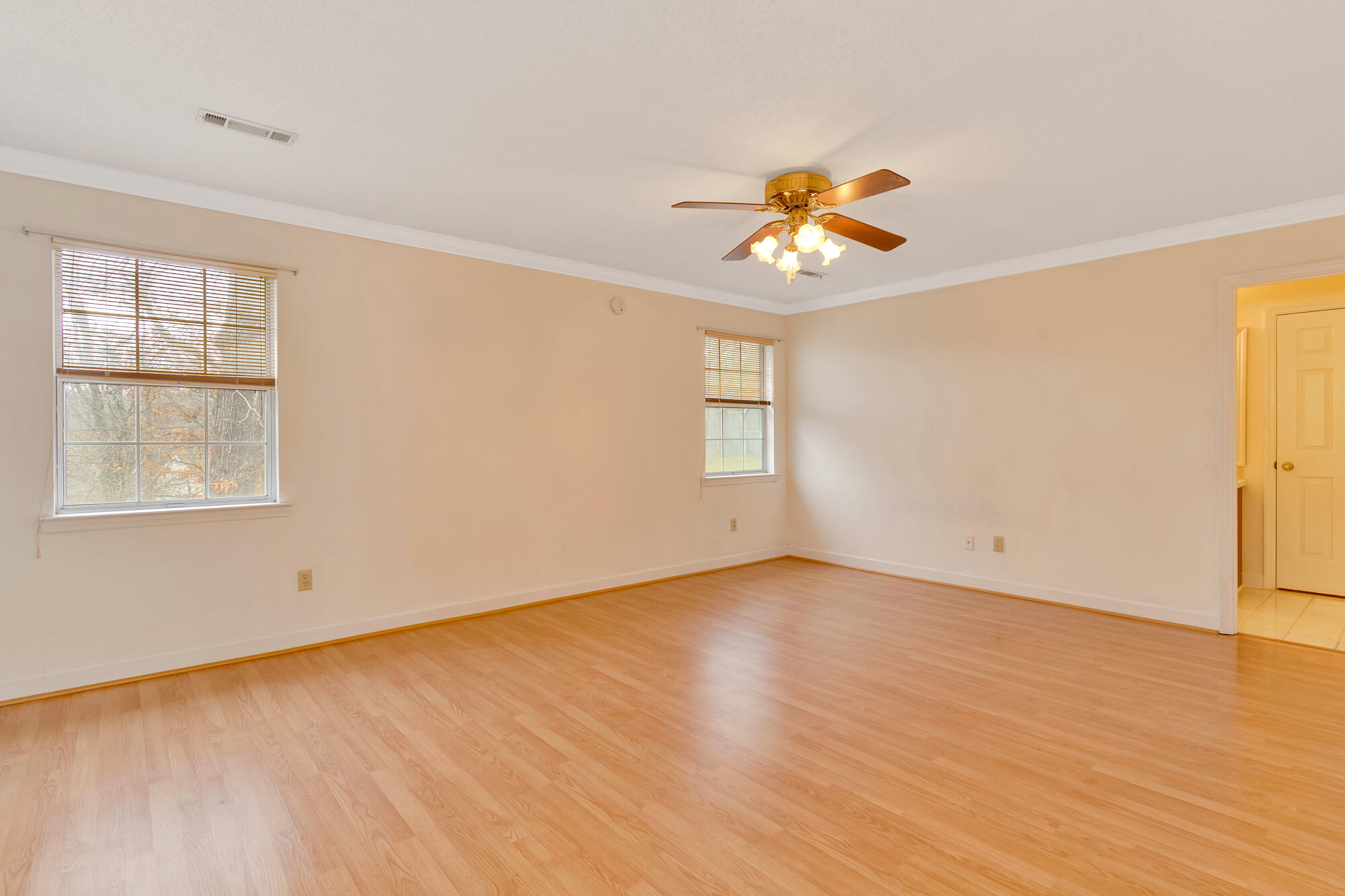 6 Stacey Circle Signal Mountain, TN 37377 - Photo 31 of 46 6-Stacey-Cir-MLS-Photos-38