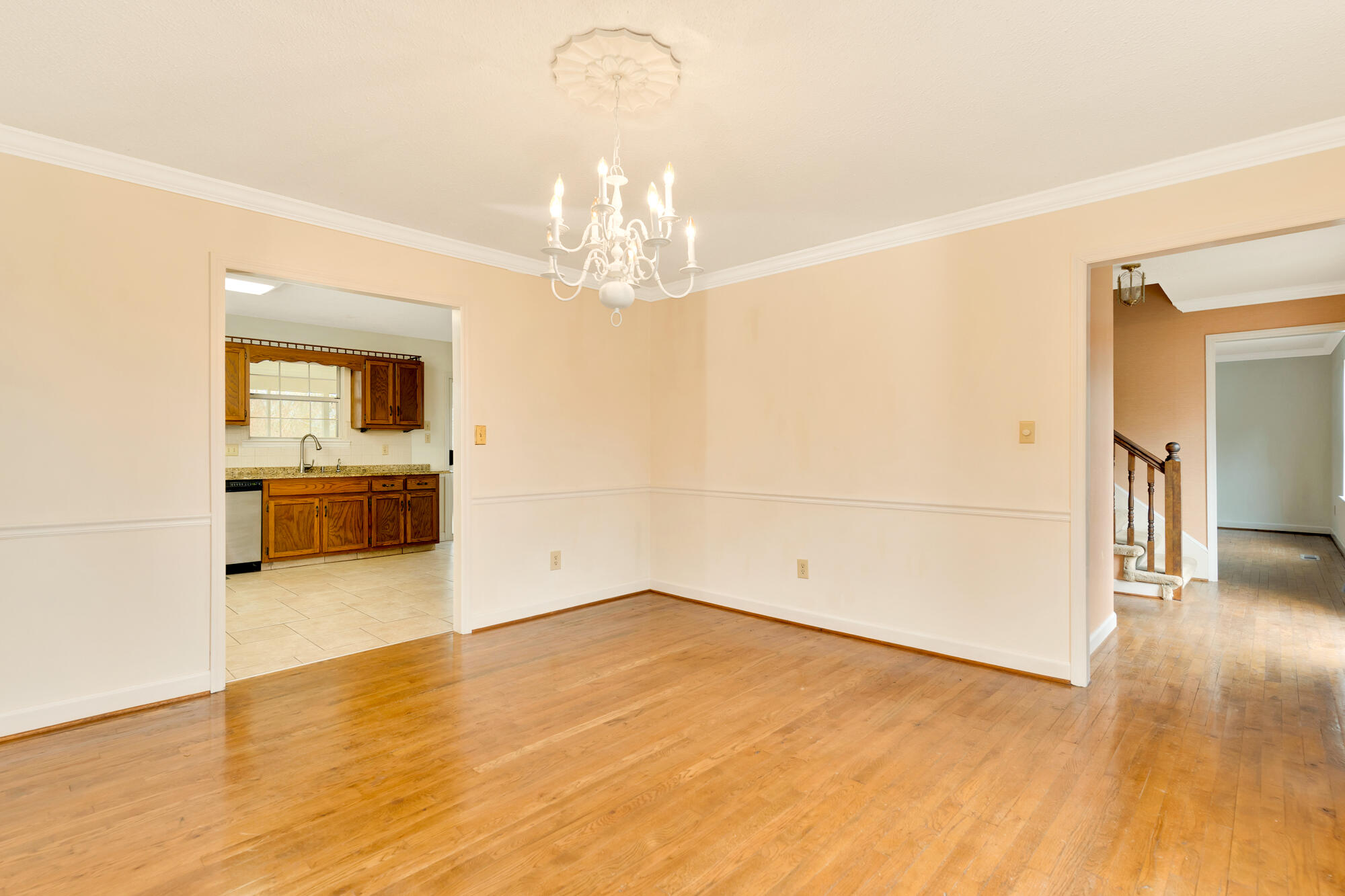 6 Stacey Circle Signal Mountain, TN 37377 - Photo 9 of 46 6-Stacey-Cir-MLS-Photos-14