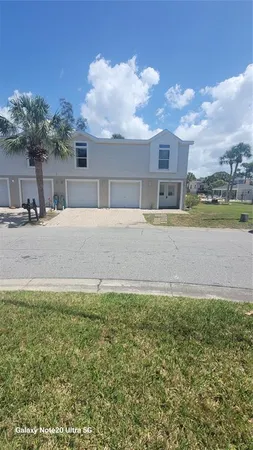 $1,800 | 4927 Marina Palms Drive, Port Richey, FL 34668